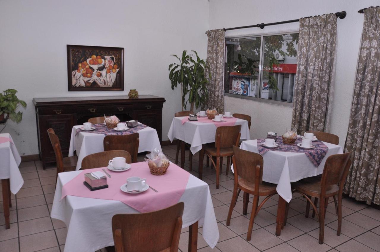 ארטיגס Hotel Del Norte מראה חיצוני תמונה